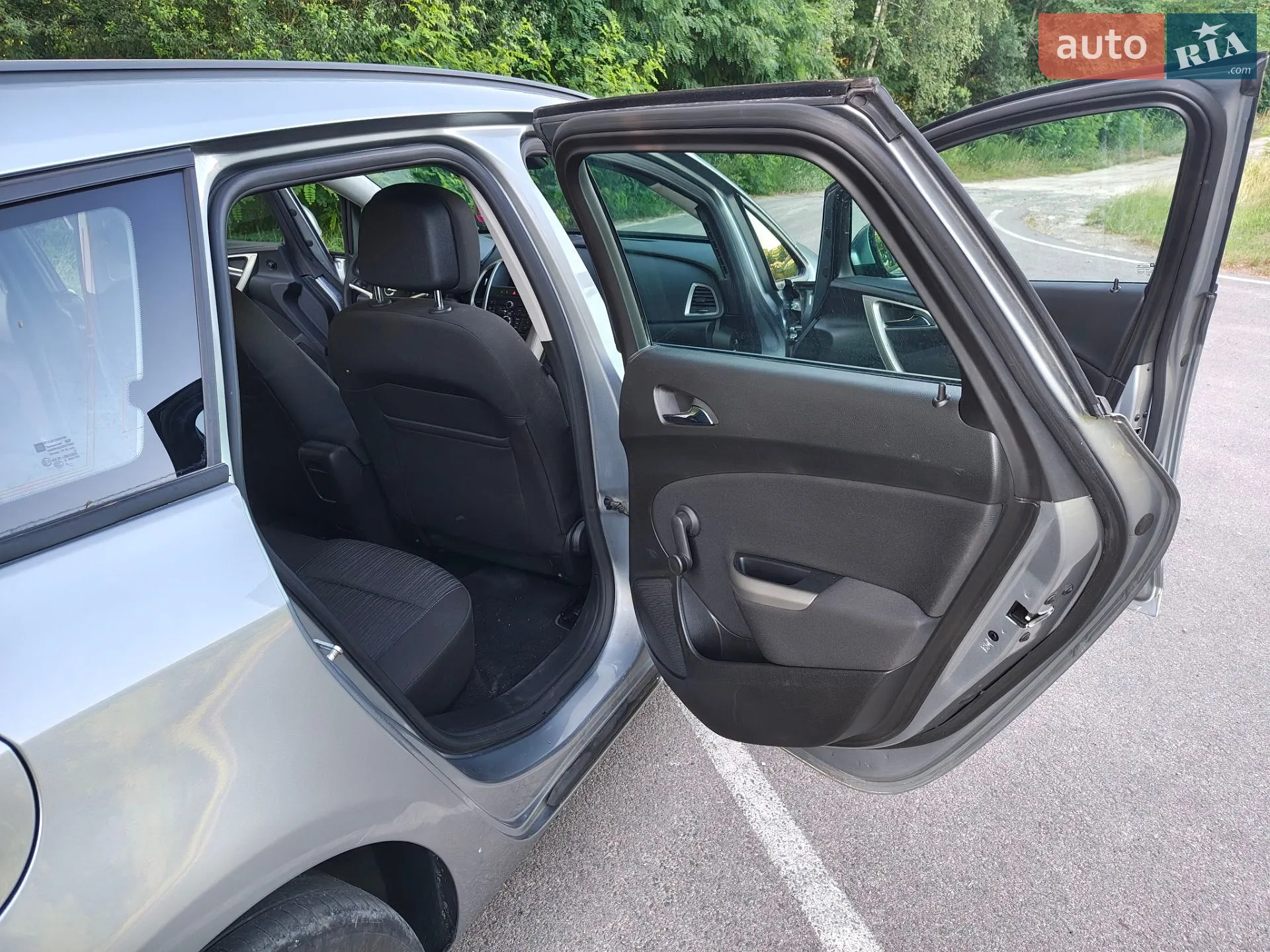 2011 Opel Astra - мініатюра 18