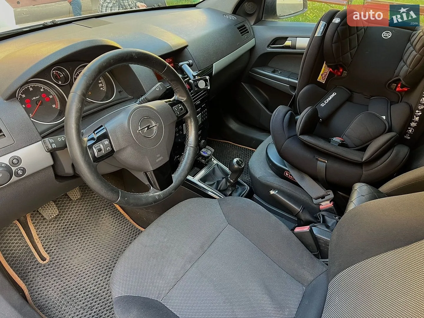 2010 Opel Astra - мініатюра 2