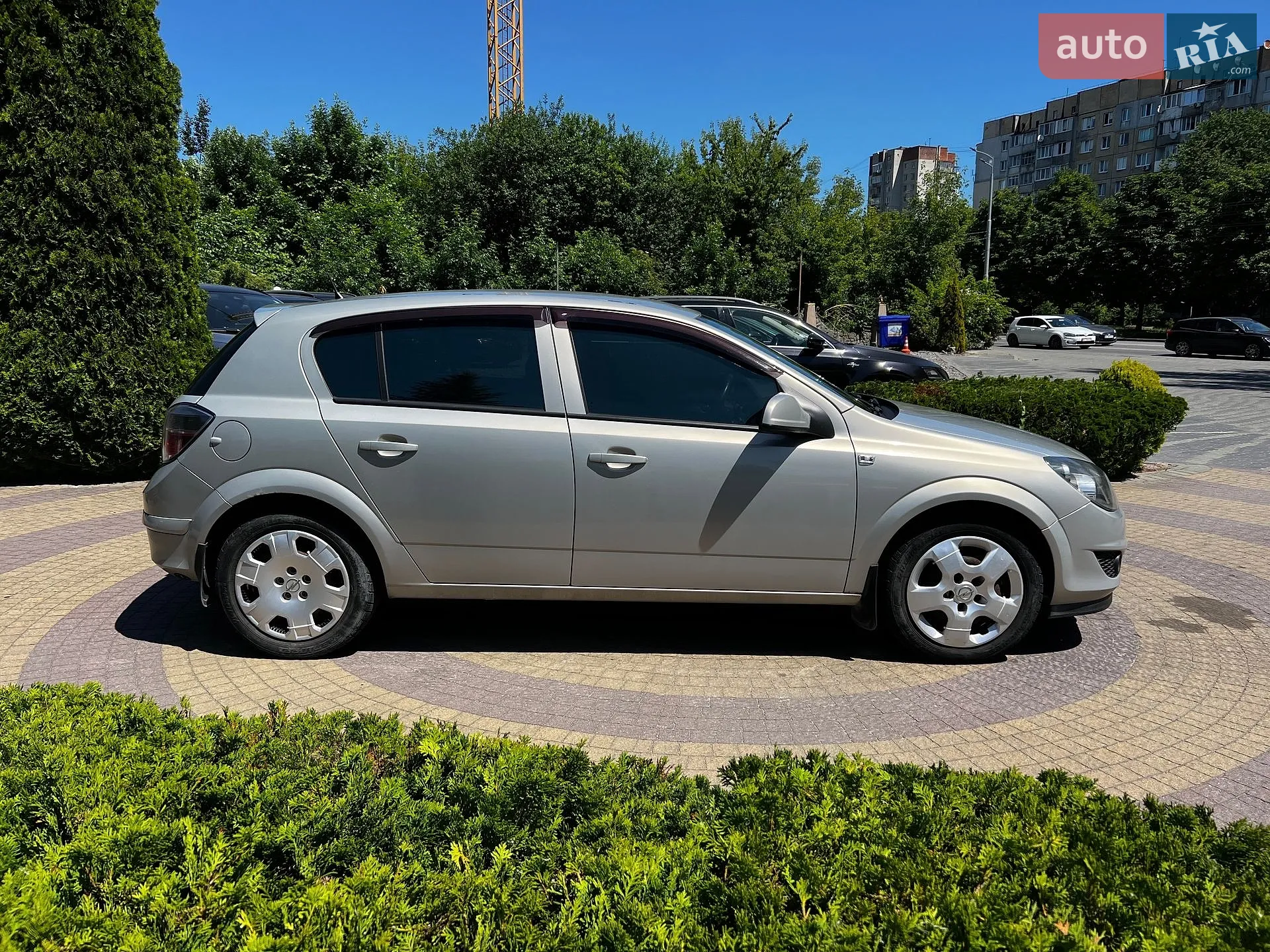 2011 Opel Astra - мініатюра 8