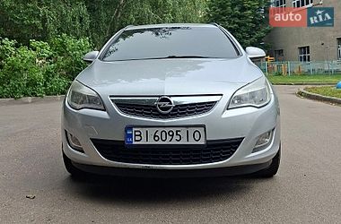 Універсал Opel Astra 2010 в Полтаві фото 2 Універсал Opel Astra 2010 в Полтаві
