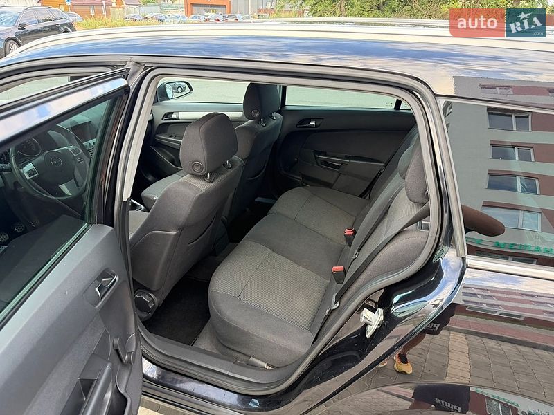 Универсал Opel Astra 2007 в Виннице