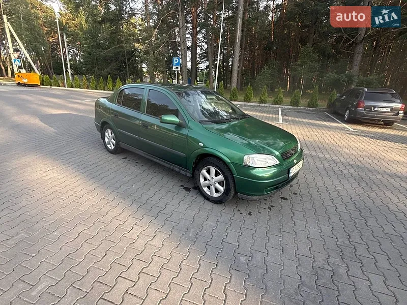 Opel Astra 2004