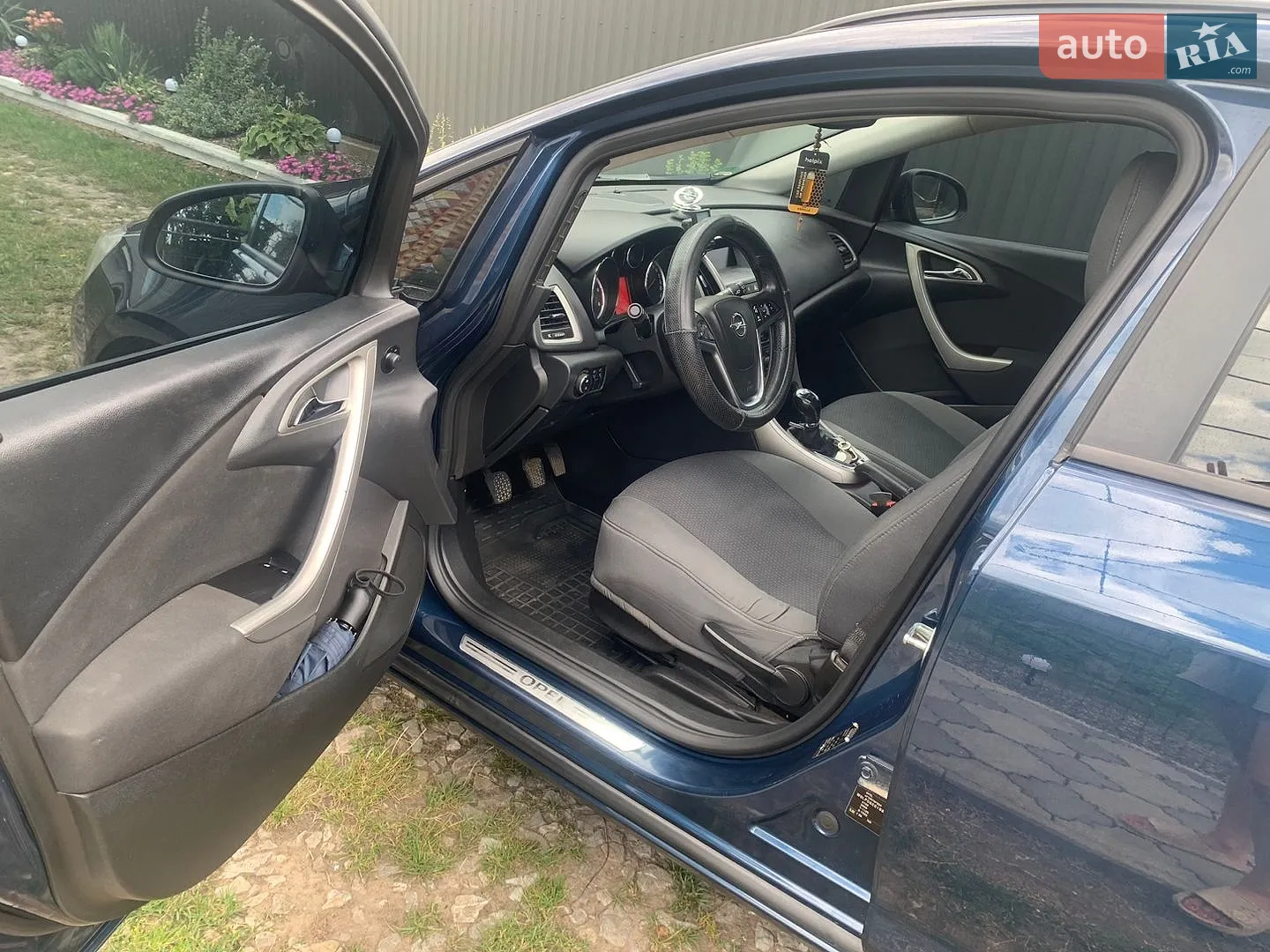 2011 Opel Astra - мініатюра 13