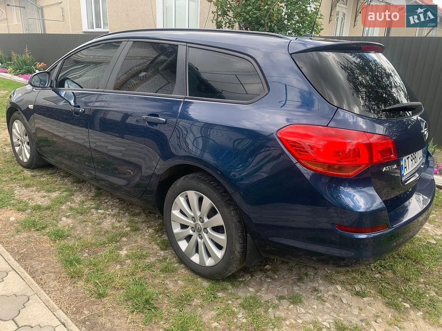 2011 Opel Astra - мініатюра 6