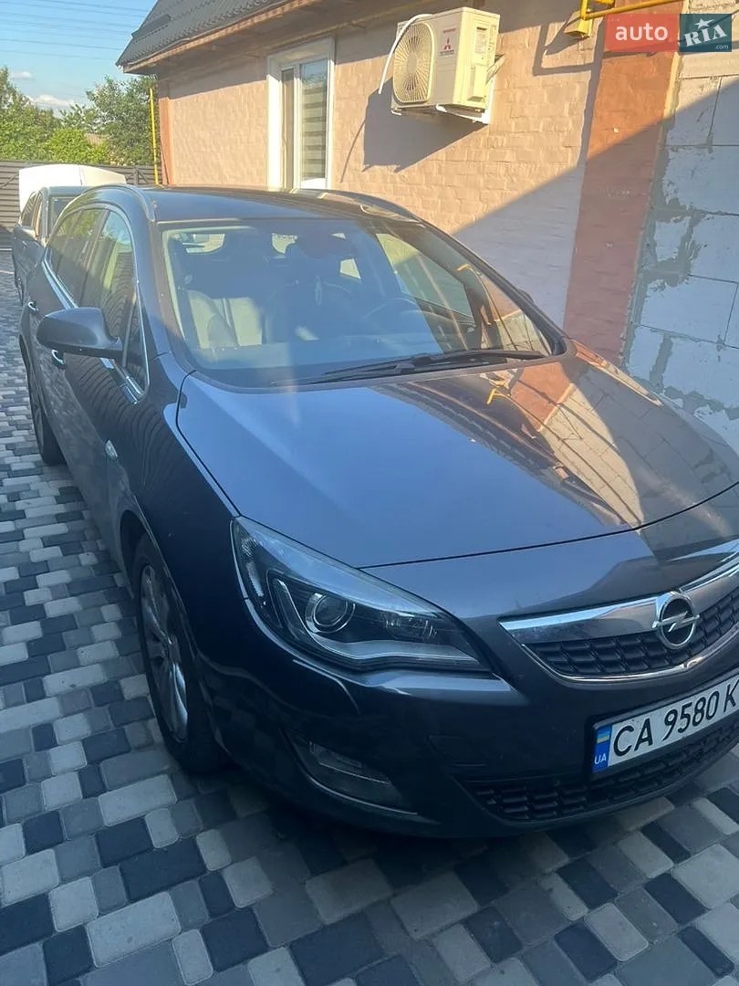 2011 Opel Astra - мініатюра 3