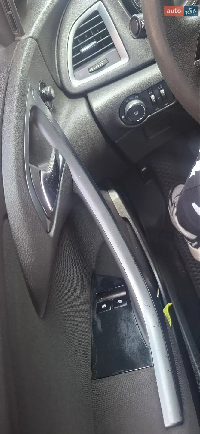 2012 Opel Astra - мініатюра 6