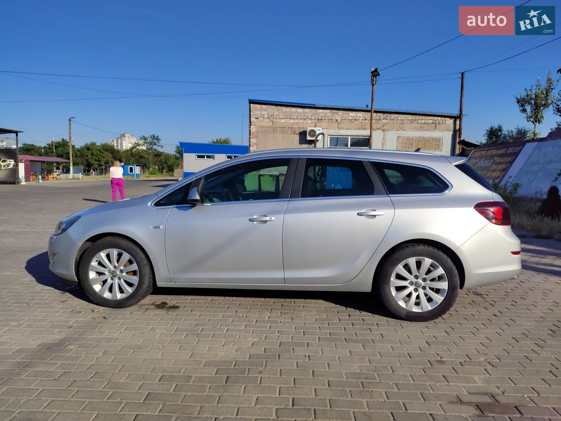 2011 Opel Astra - мініатюра 8