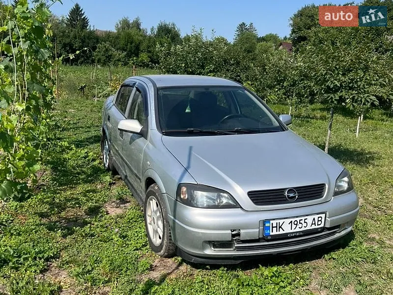 Opel Astra 2005
