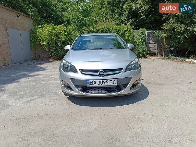 Opel Astra 2015