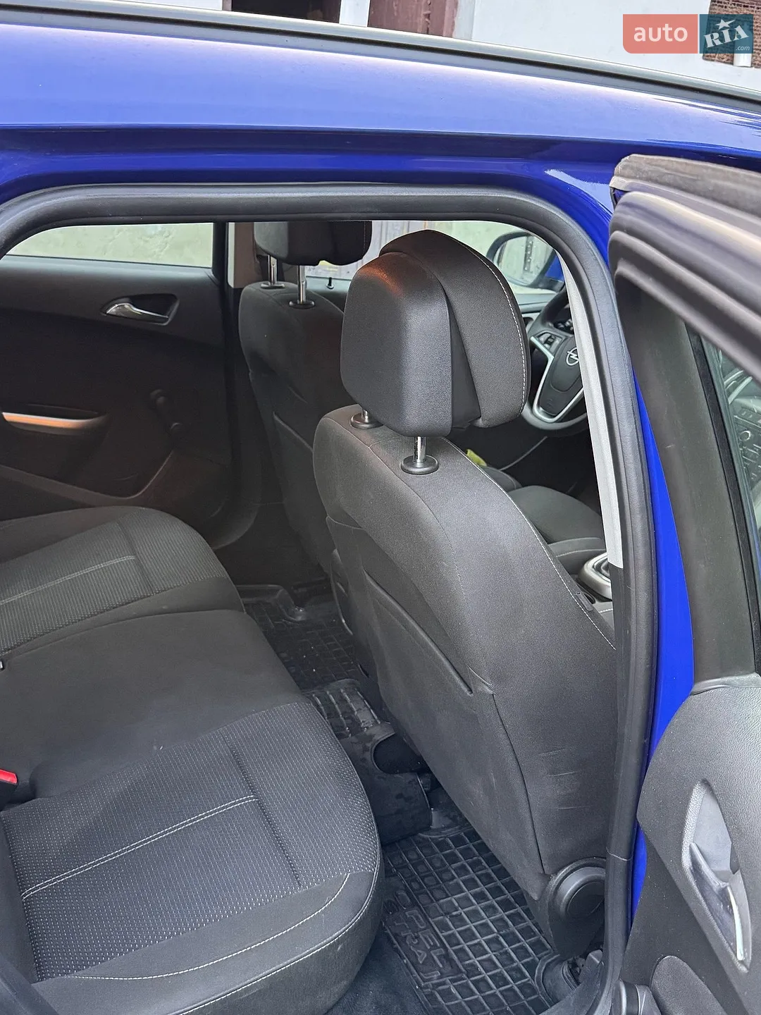 2011 Opel Astra - мініатюра 17