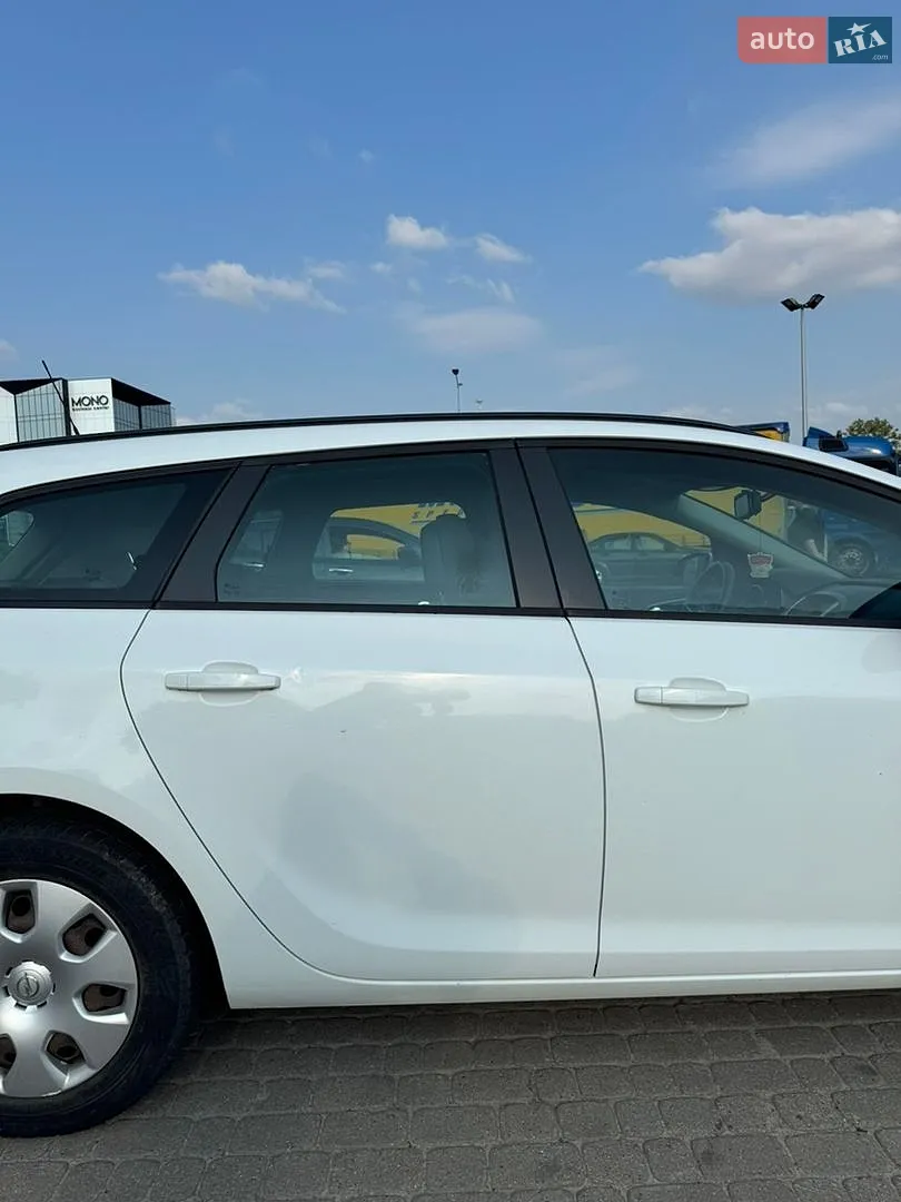 2012 Opel Astra - мініатюра 3