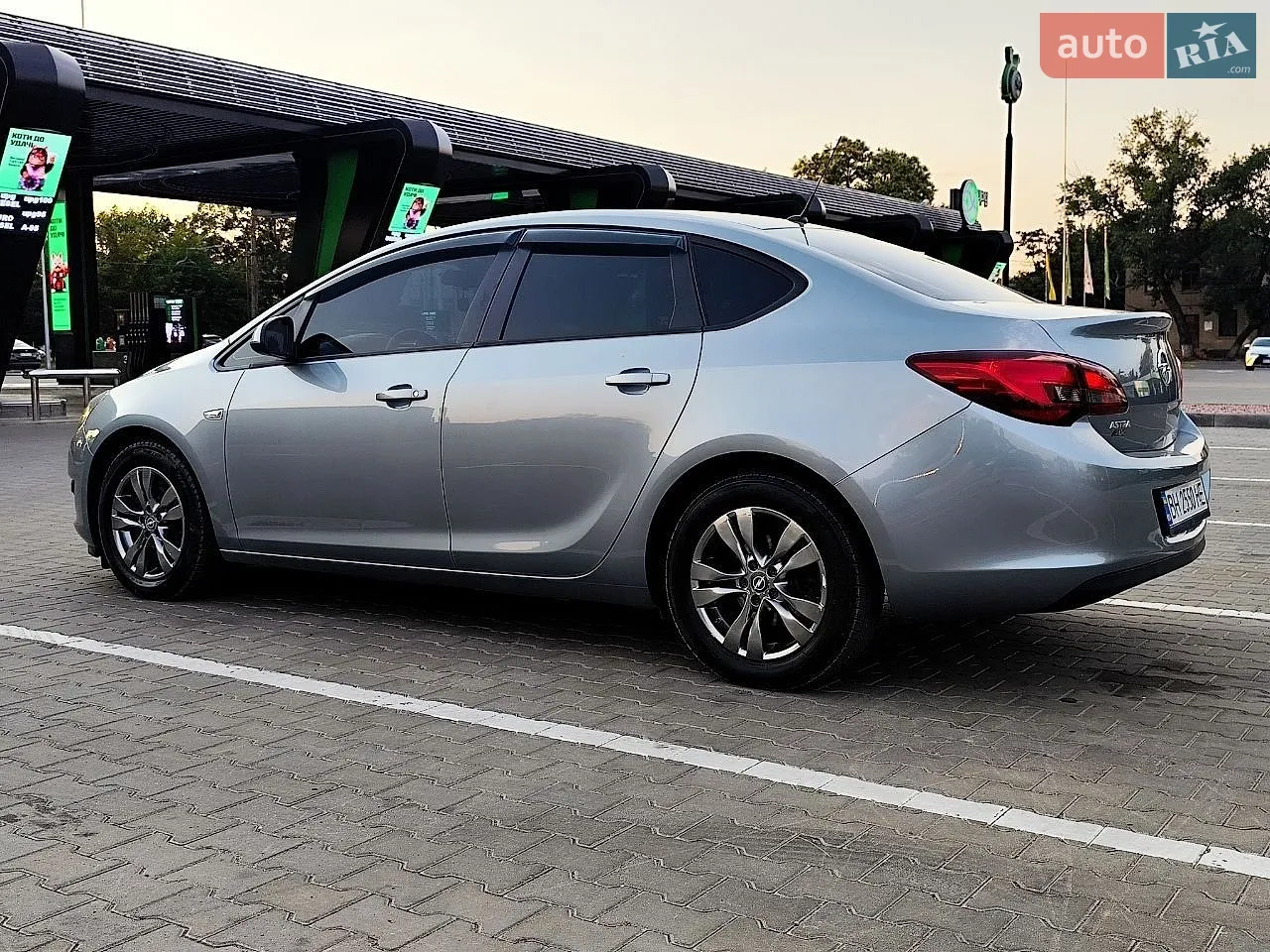 2015 Opel Astra - мініатюра 23