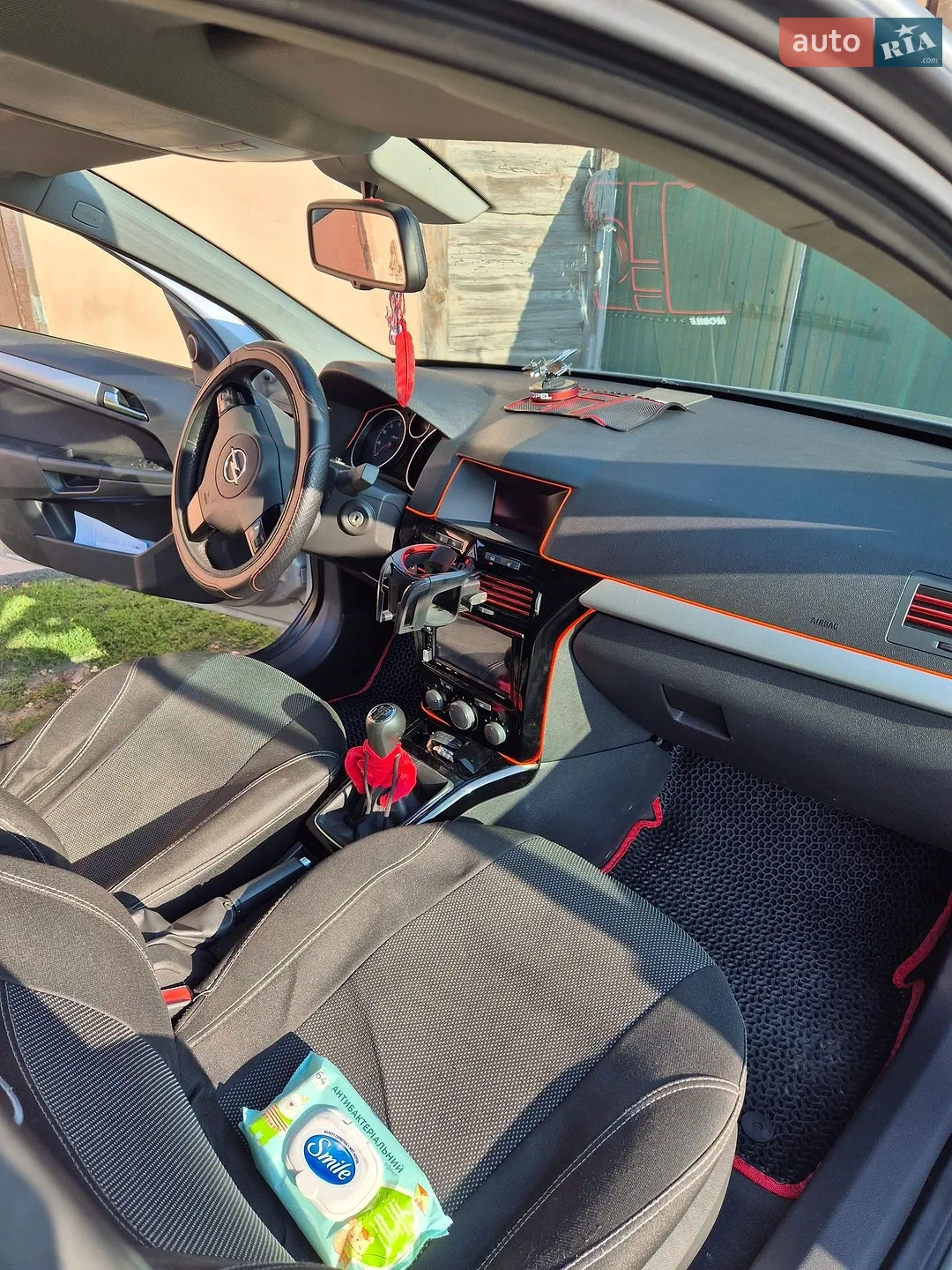 2010 Opel Astra - мініатюра 7
