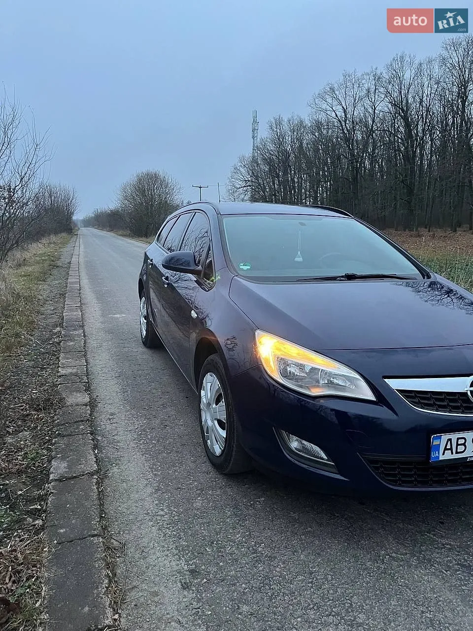 2012 Opel Astra - мініатюра 2