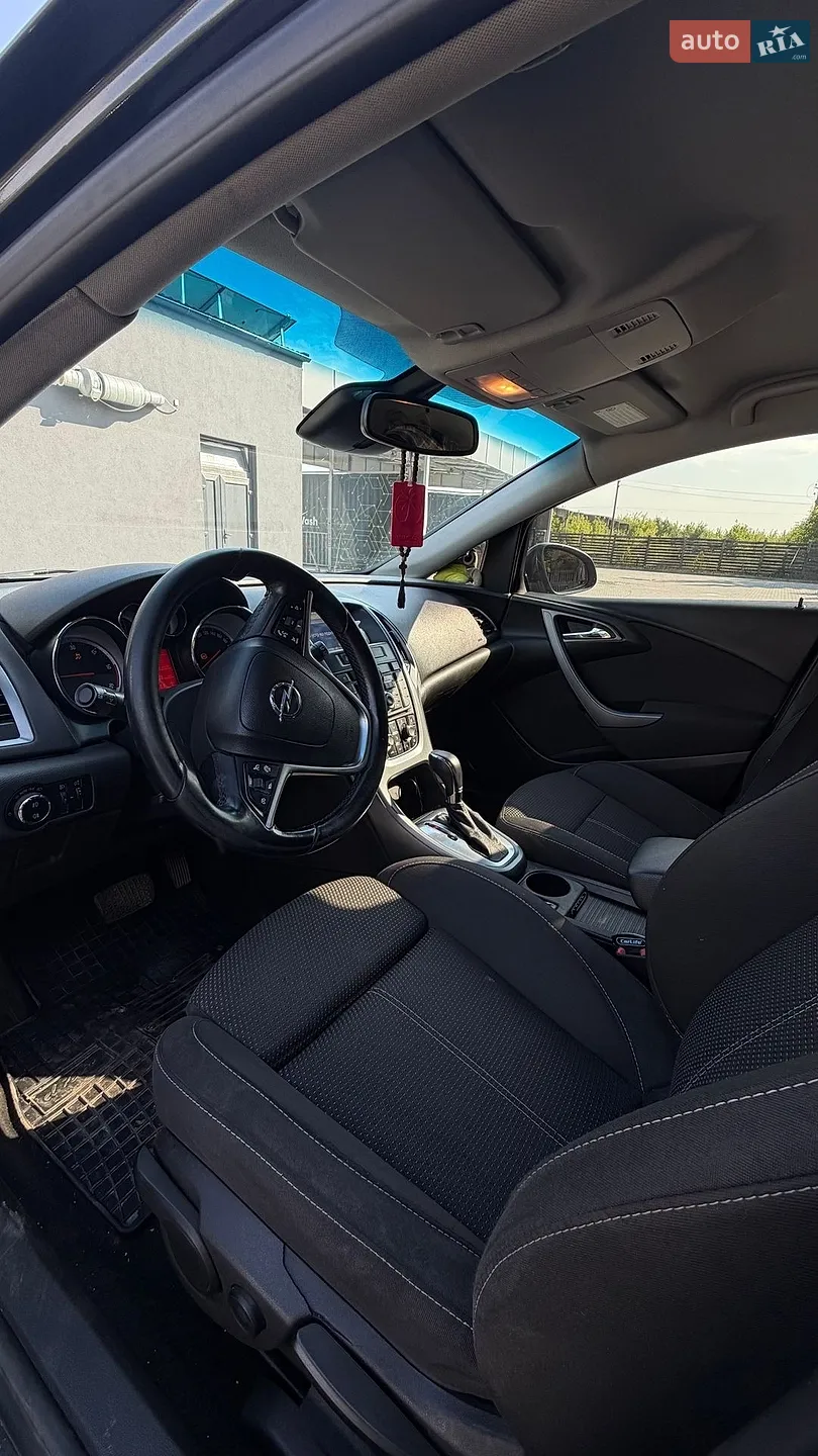 2012 Opel Astra - мініатюра 9