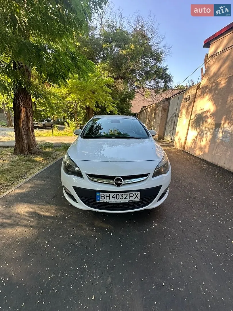 2015 Opel Astra - фото 1