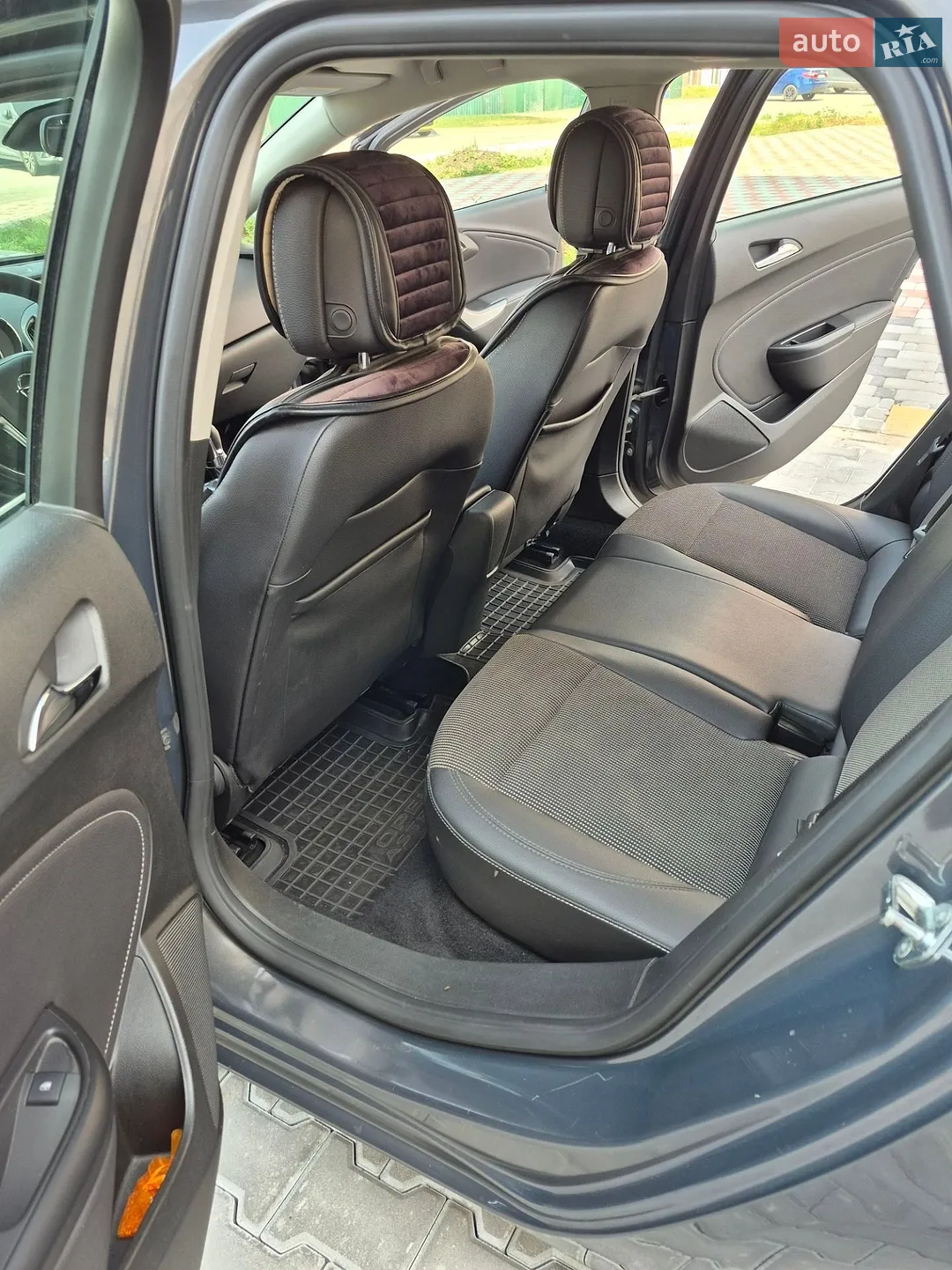 2013 Opel Astra - мініатюра 12