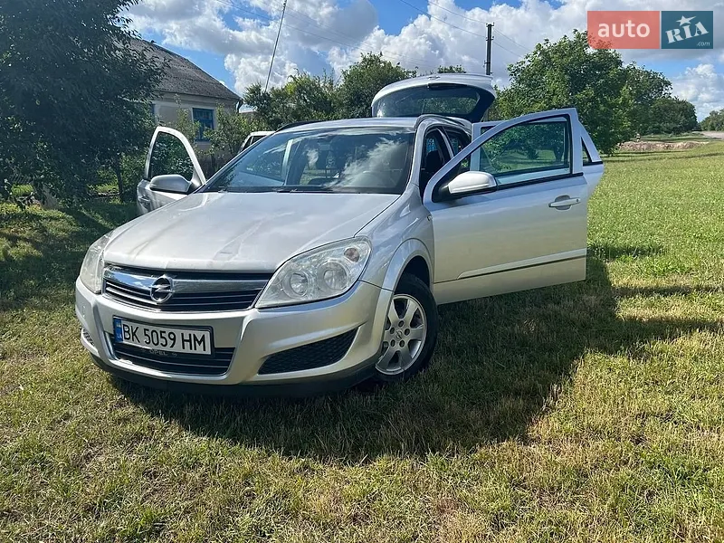 Opel Astra 2009