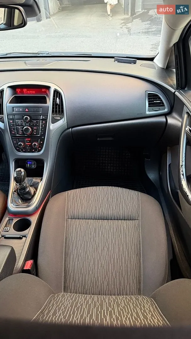 2012 Opel Astra - мініатюра 27