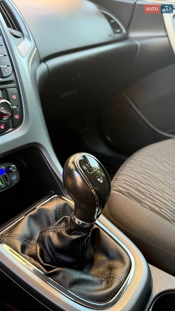 2012 Opel Astra - мініатюра 32