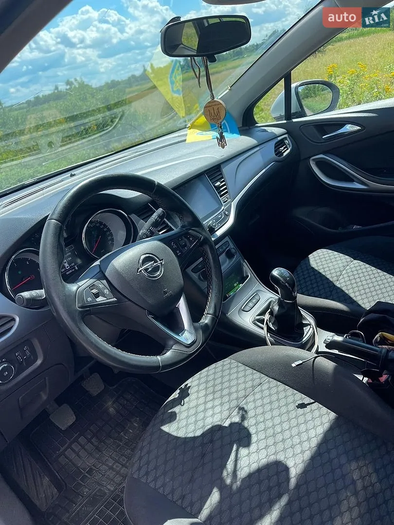 2017 Opel Astra - мініатюра 13