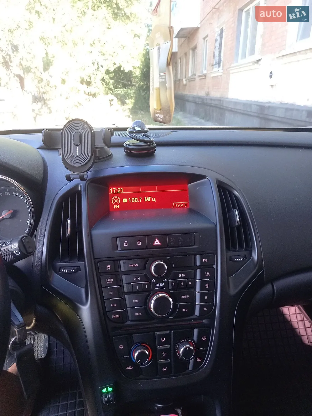 2011 Opel Astra - мініатюра 18