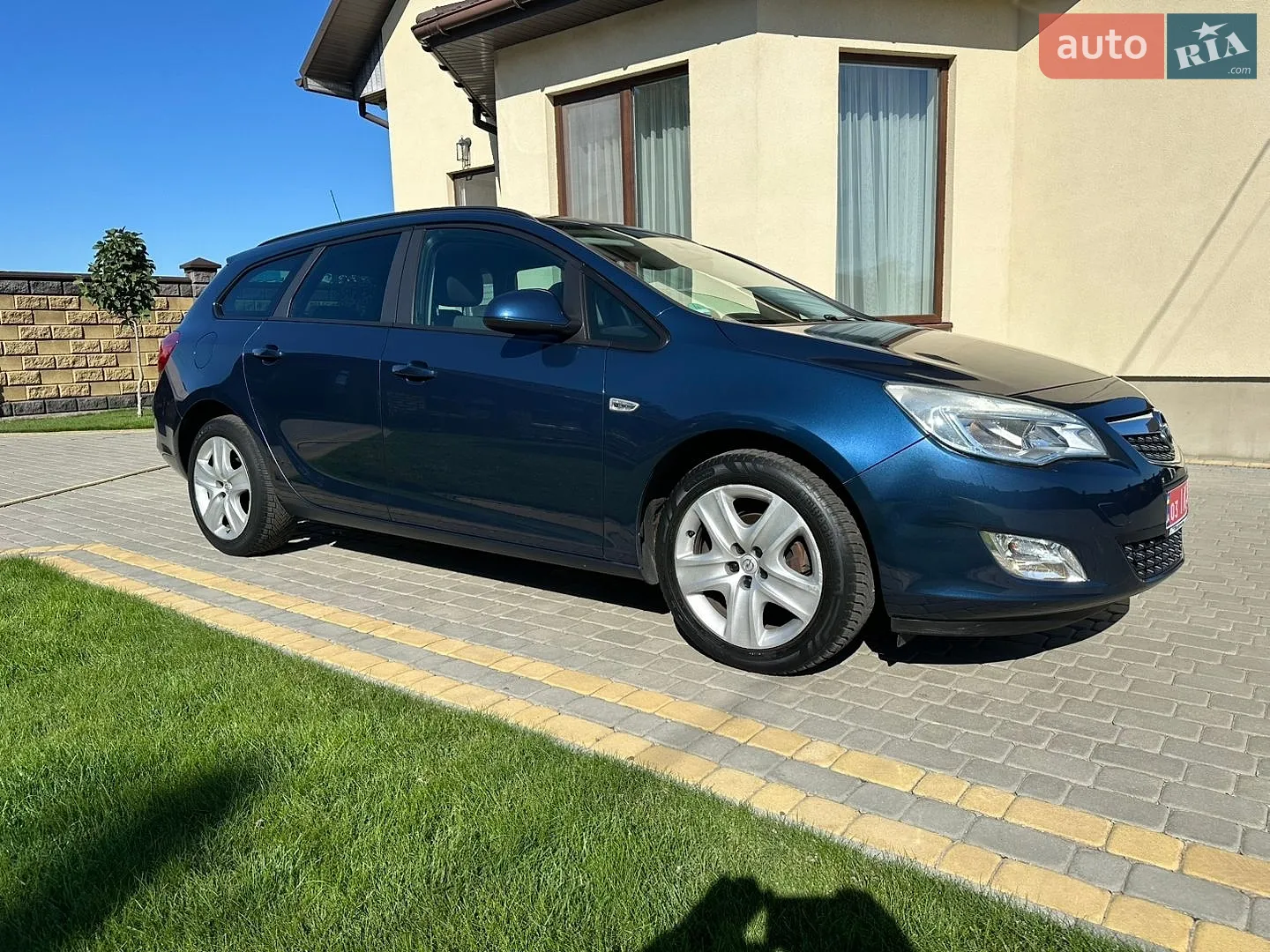 2011 Opel Astra - мініатюра 6