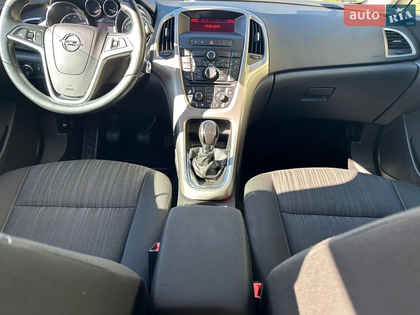 2011 Opel Astra - мініатюра 39