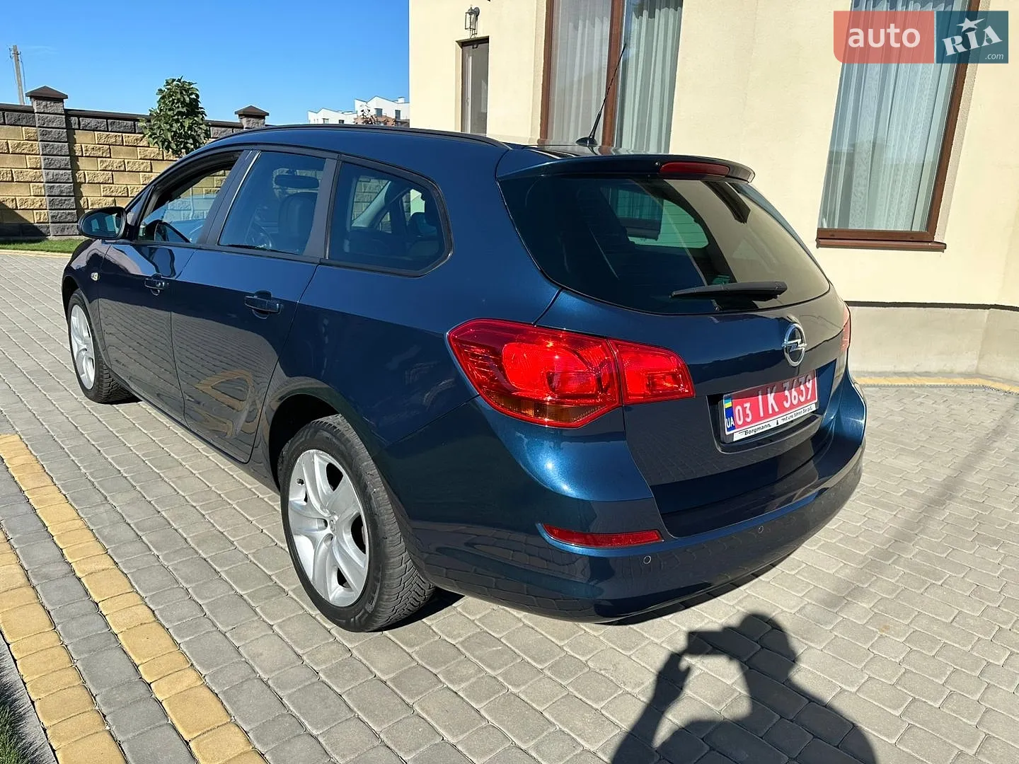 2011 Opel Astra - мініатюра 14