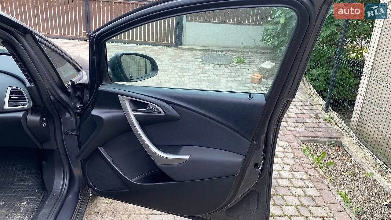 2011 Opel Astra - мініатюра 20