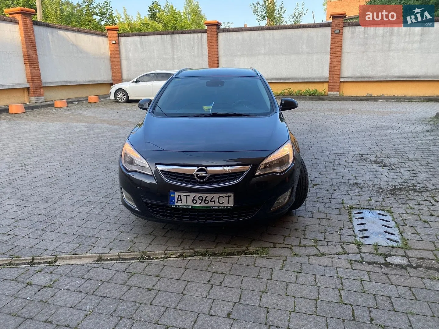 2012 Opel Astra - фото 1