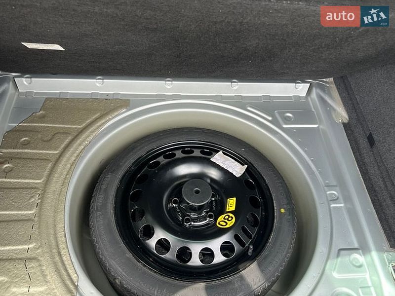 Универсал Opel Astra 2010 в Буске