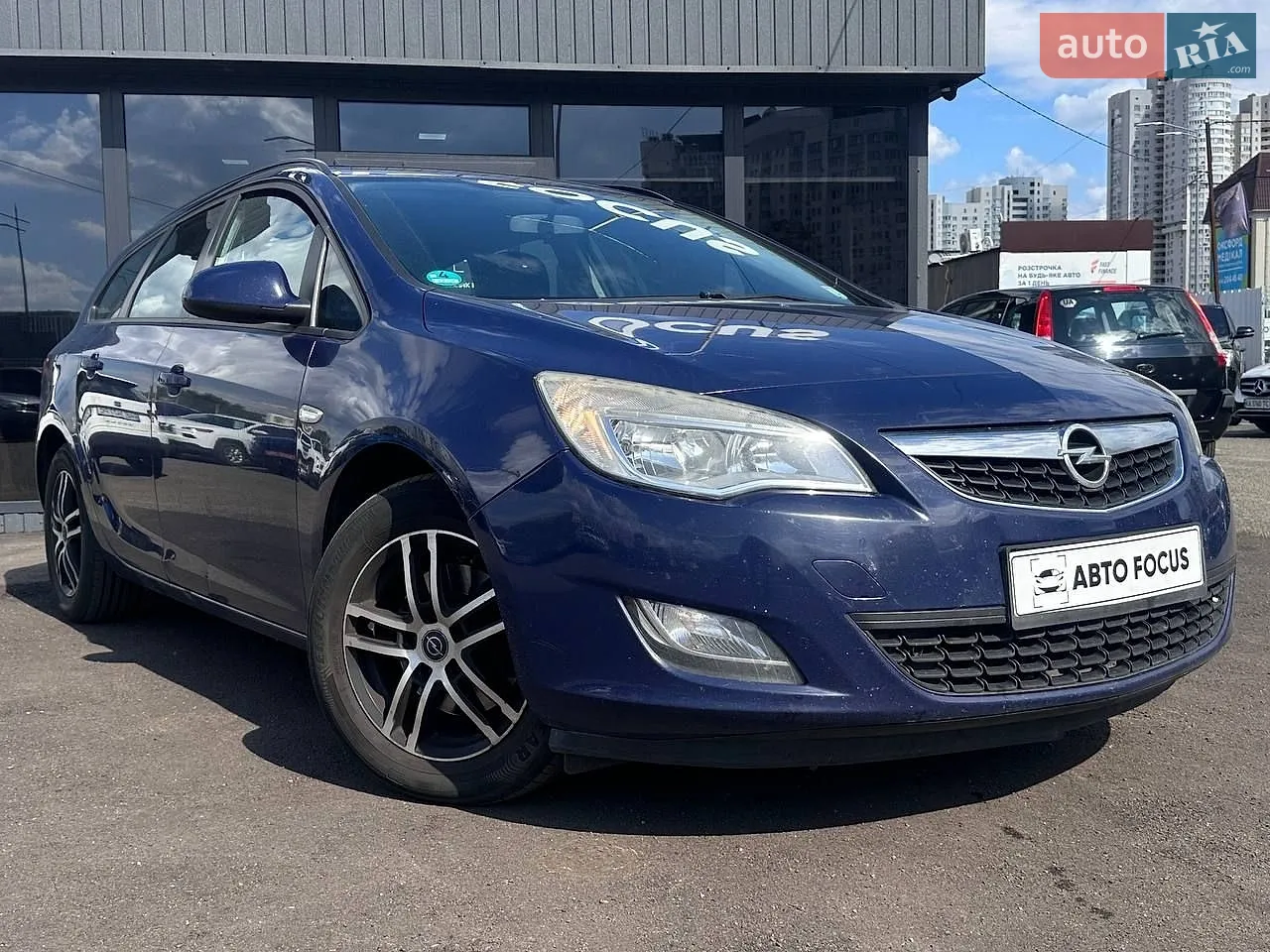 2012 Opel Astra - мініатюра 2