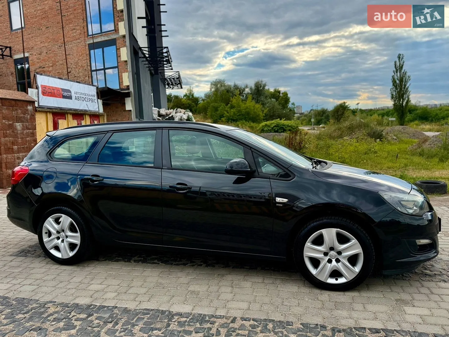 2014 Opel Astra - мініатюра 6