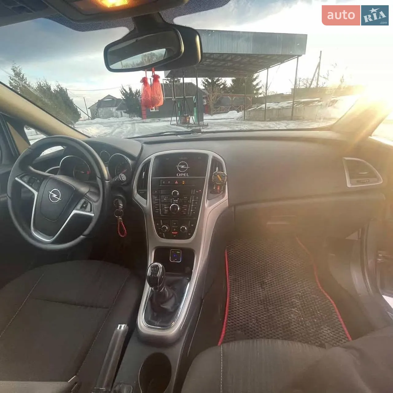 2011 Opel Astra - мініатюра 10