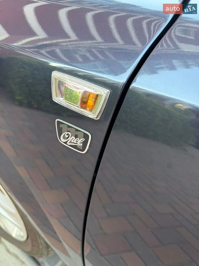 2010 Opel Astra - мініатюра 3