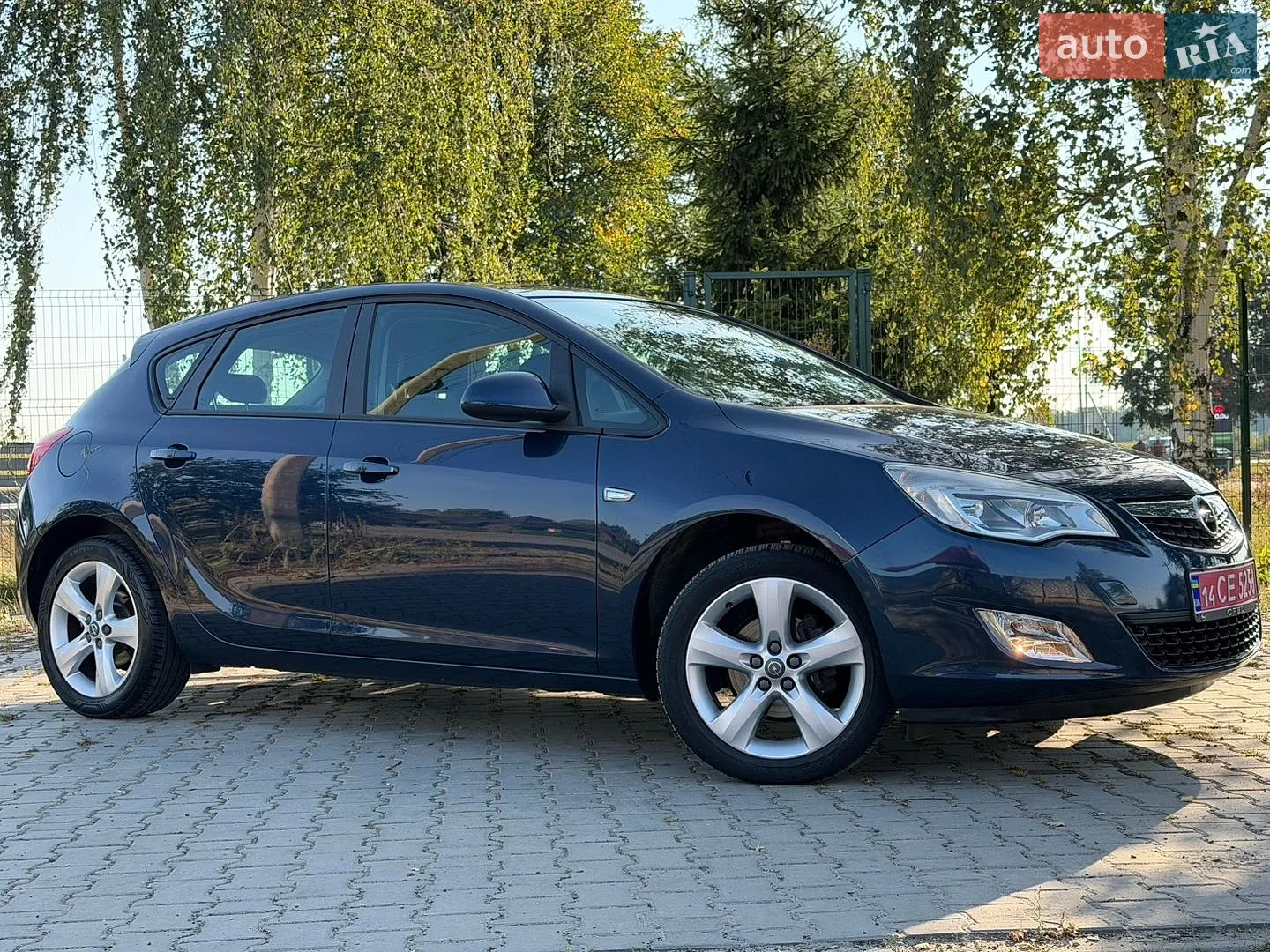2010 Opel Astra - мініатюра 14