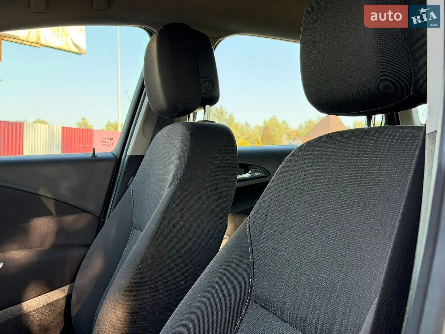2010 Opel Astra - мініатюра 43