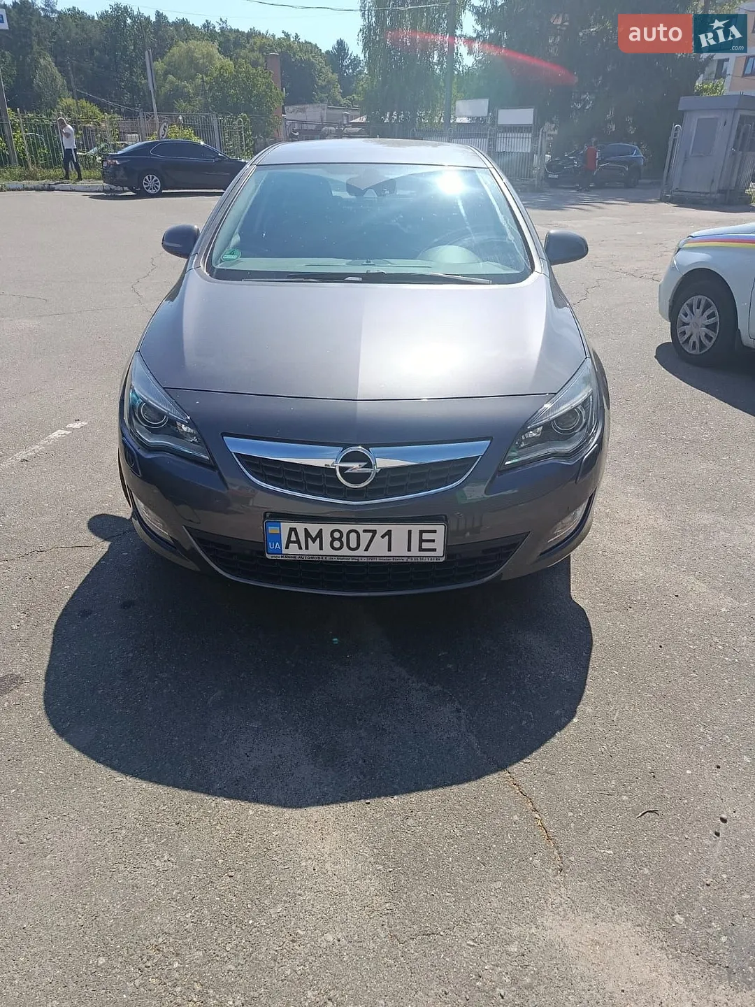 2010 Opel Astra - фото 1