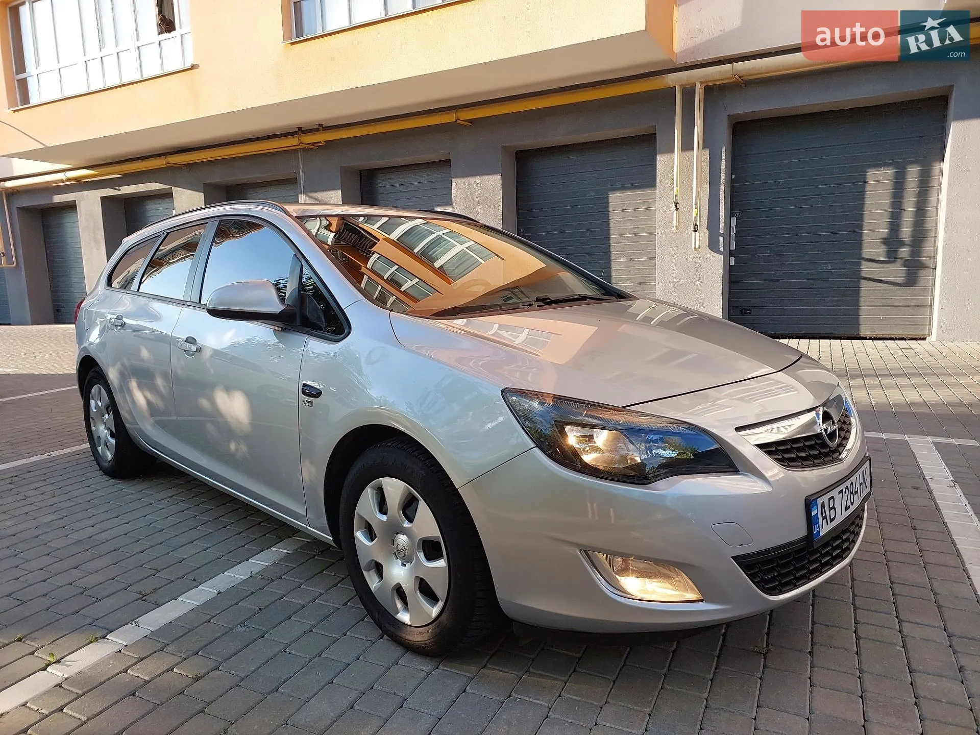 2012 Opel Astra - мініатюра 2