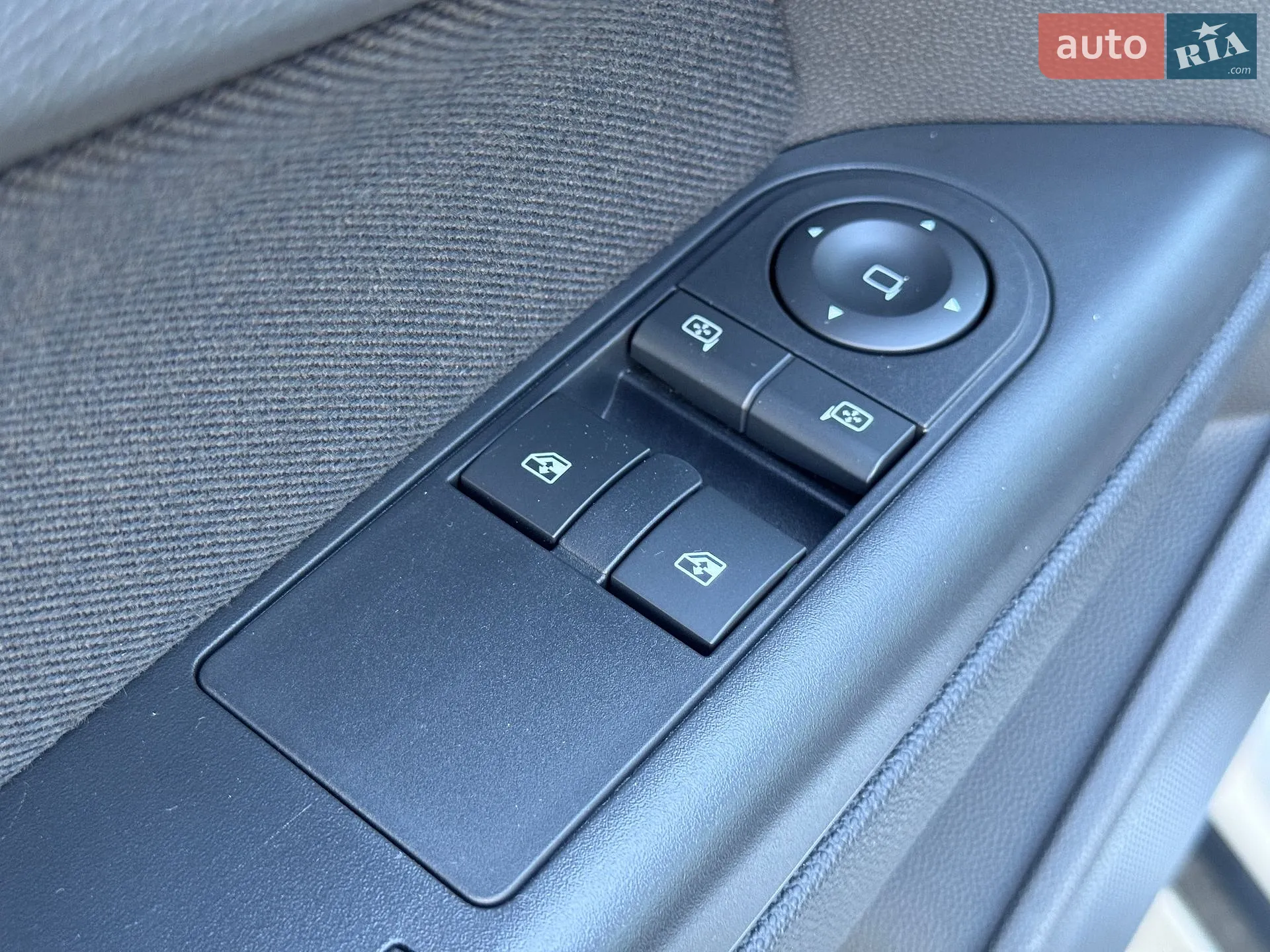 2013 Opel Astra - мініатюра 12