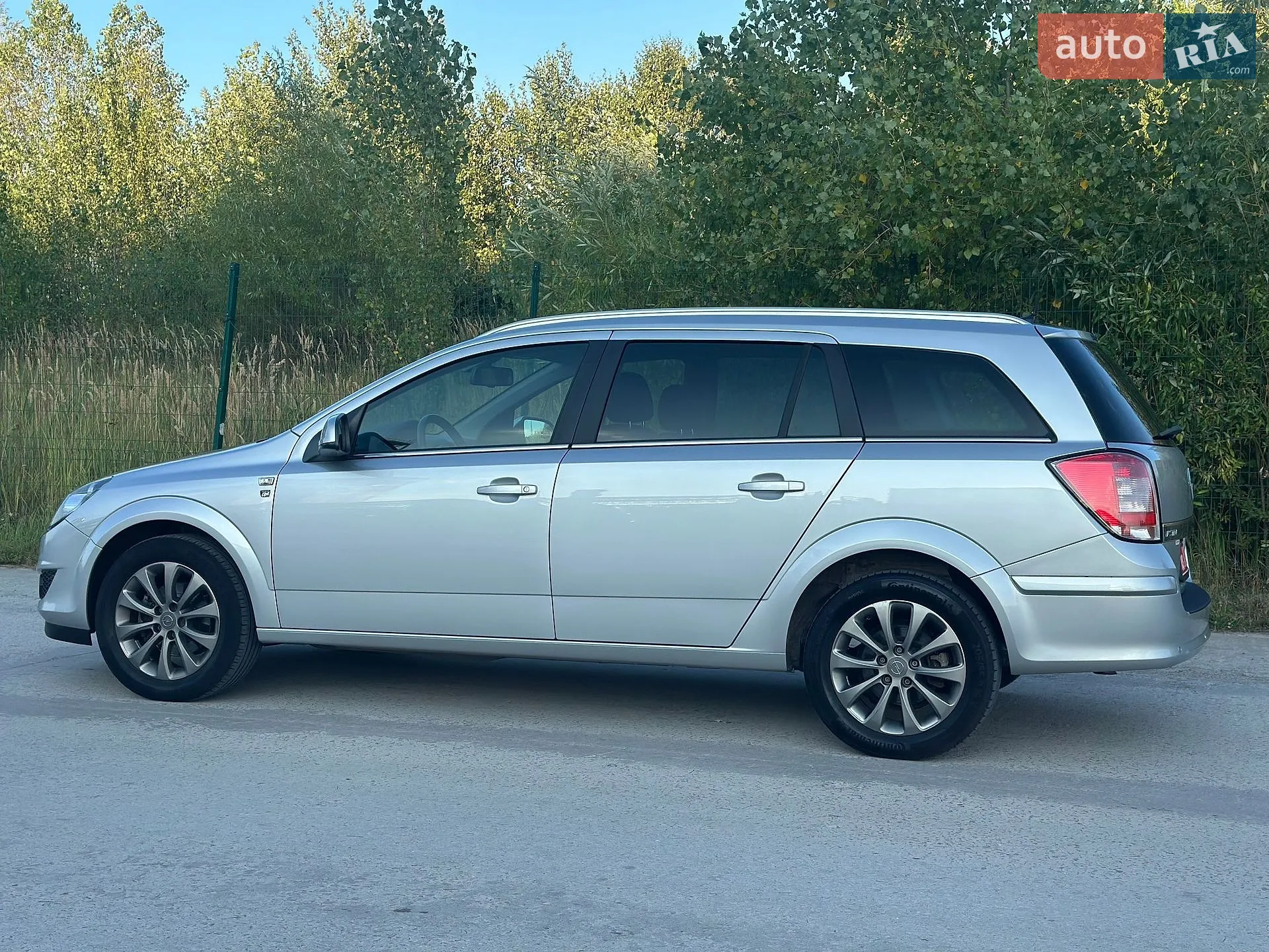 2010 Opel Astra - мініатюра 6