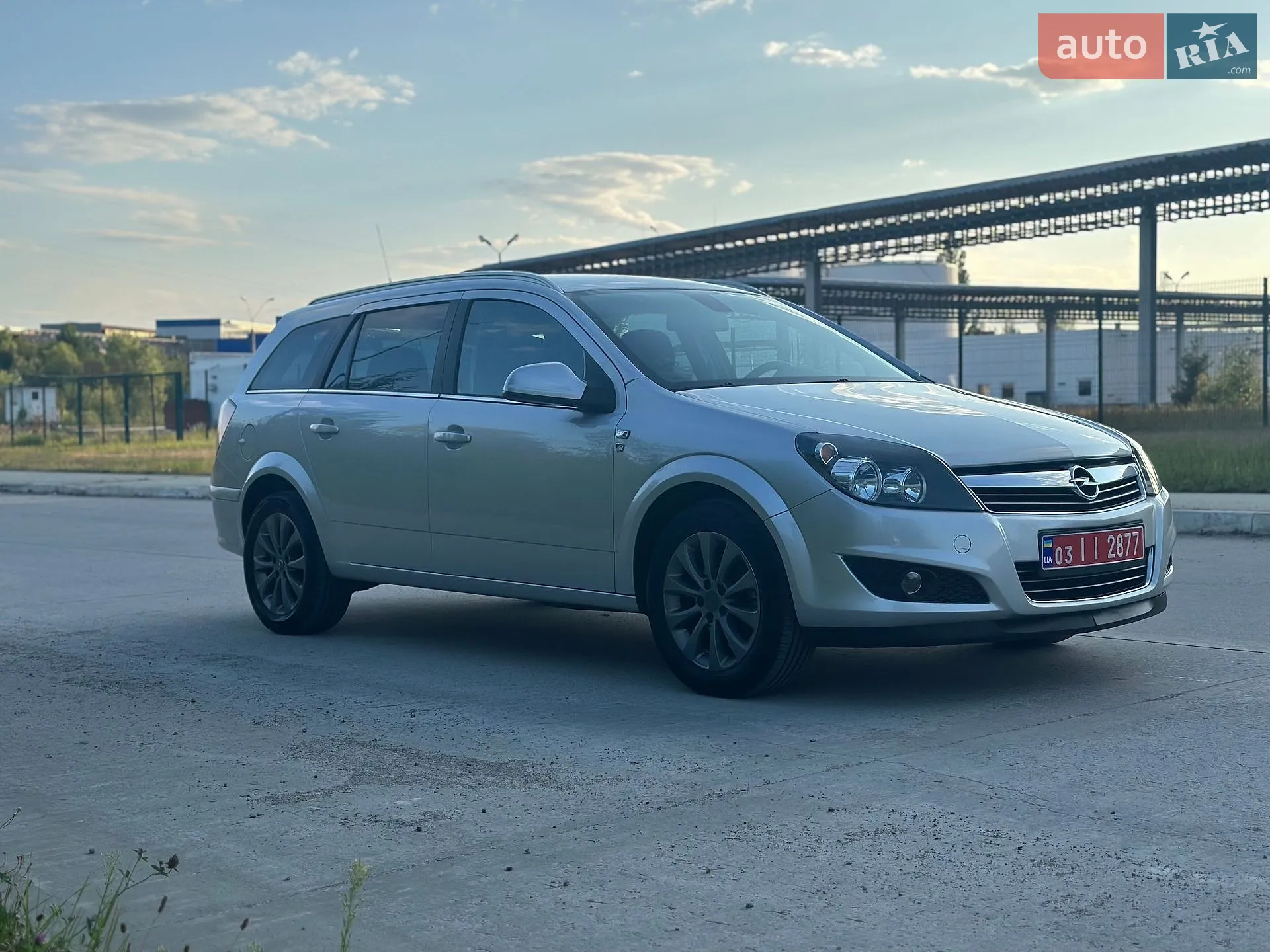 2010 Opel Astra - мініатюра 14