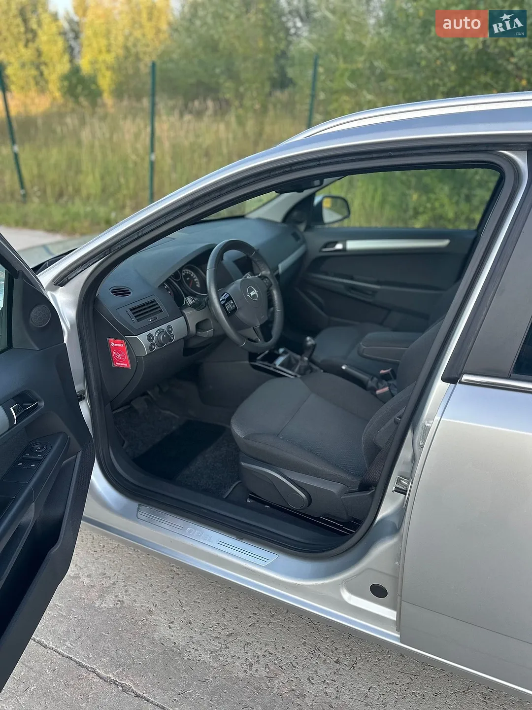 2010 Opel Astra - мініатюра 34