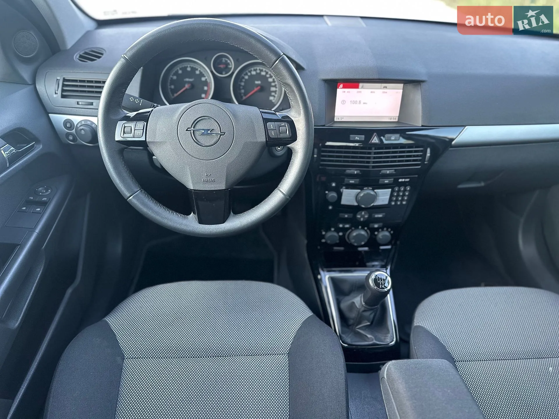 2010 Opel Astra - мініатюра 37