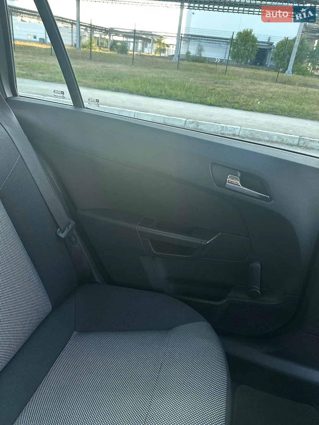 2010 Opel Astra - мініатюра 49
