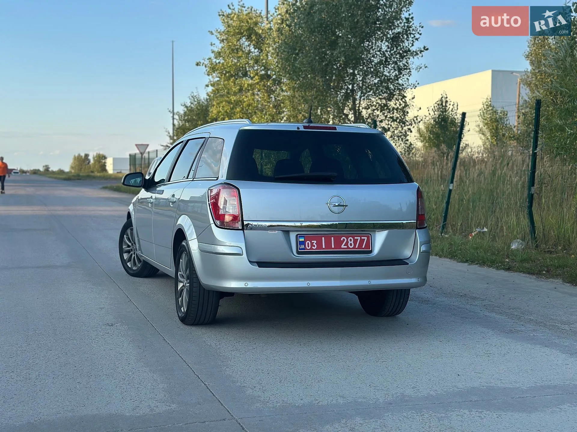 2010 Opel Astra - мініатюра 26