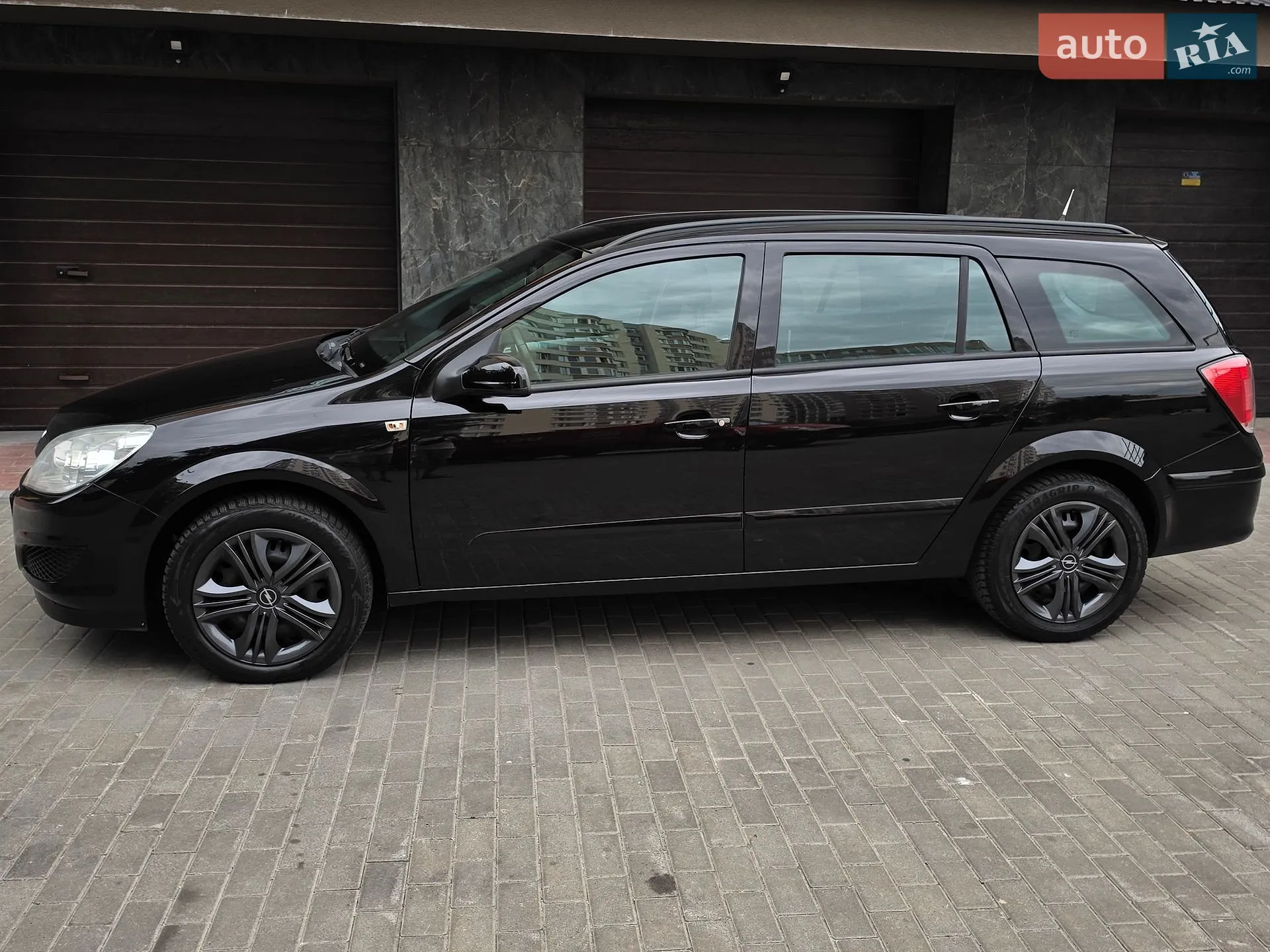 2010 Opel Astra - мініатюра 14