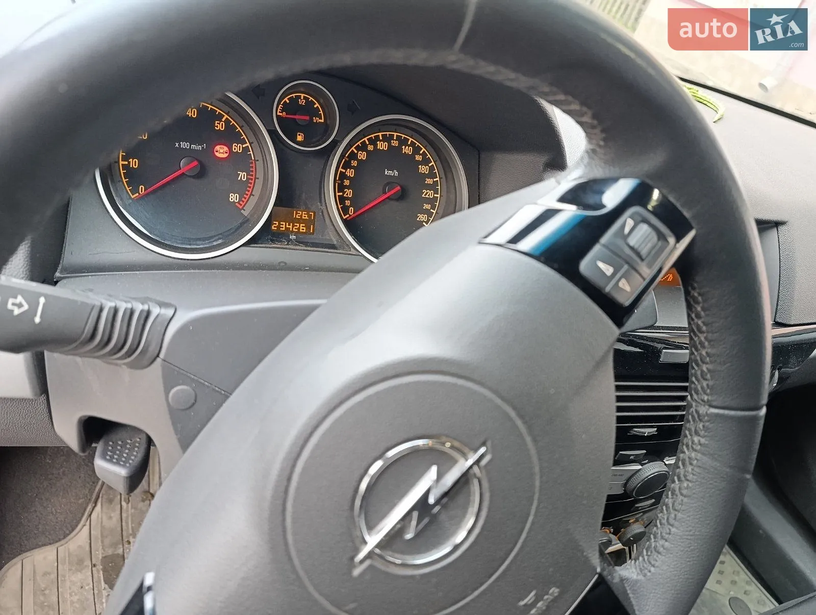 2010 Opel Astra - мініатюра 8