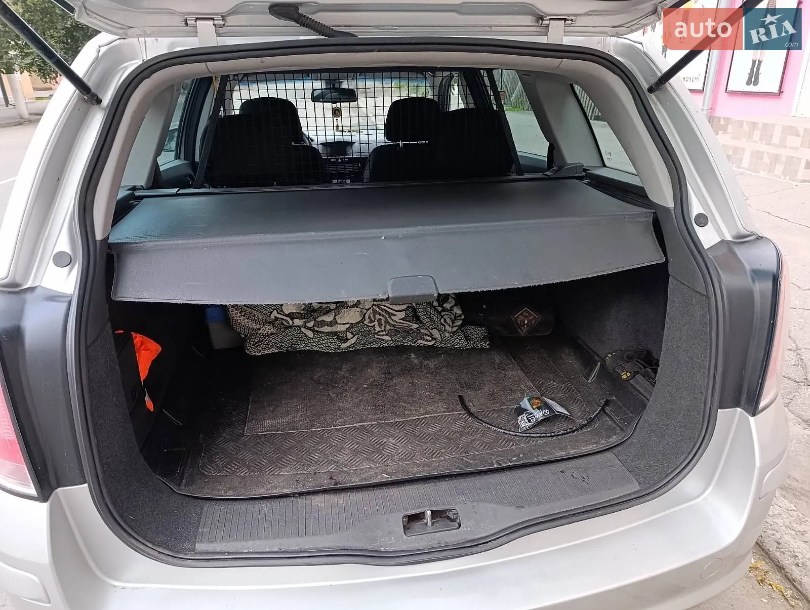2010 Opel Astra - мініатюра 10